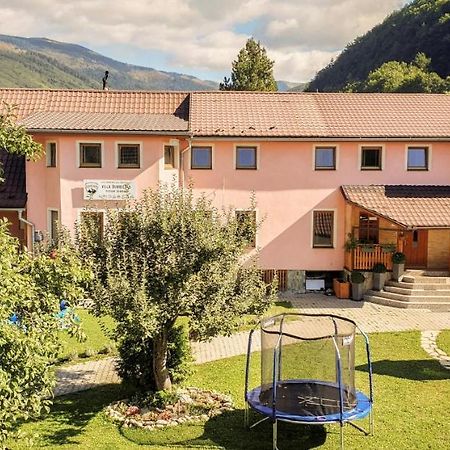 Villa Dumbierka - B&B, Wellness, Brewery, Ebikes Mýto pod Ďumbierom Dış mekan fotoğraf