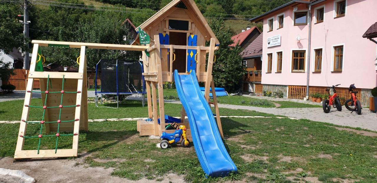 Villa Dumbierka - B&B, Wellness, Brewery, Ebikes Mýto pod Ďumbierom Dış mekan fotoğraf